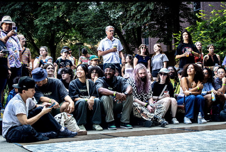 Cypher crowd moment